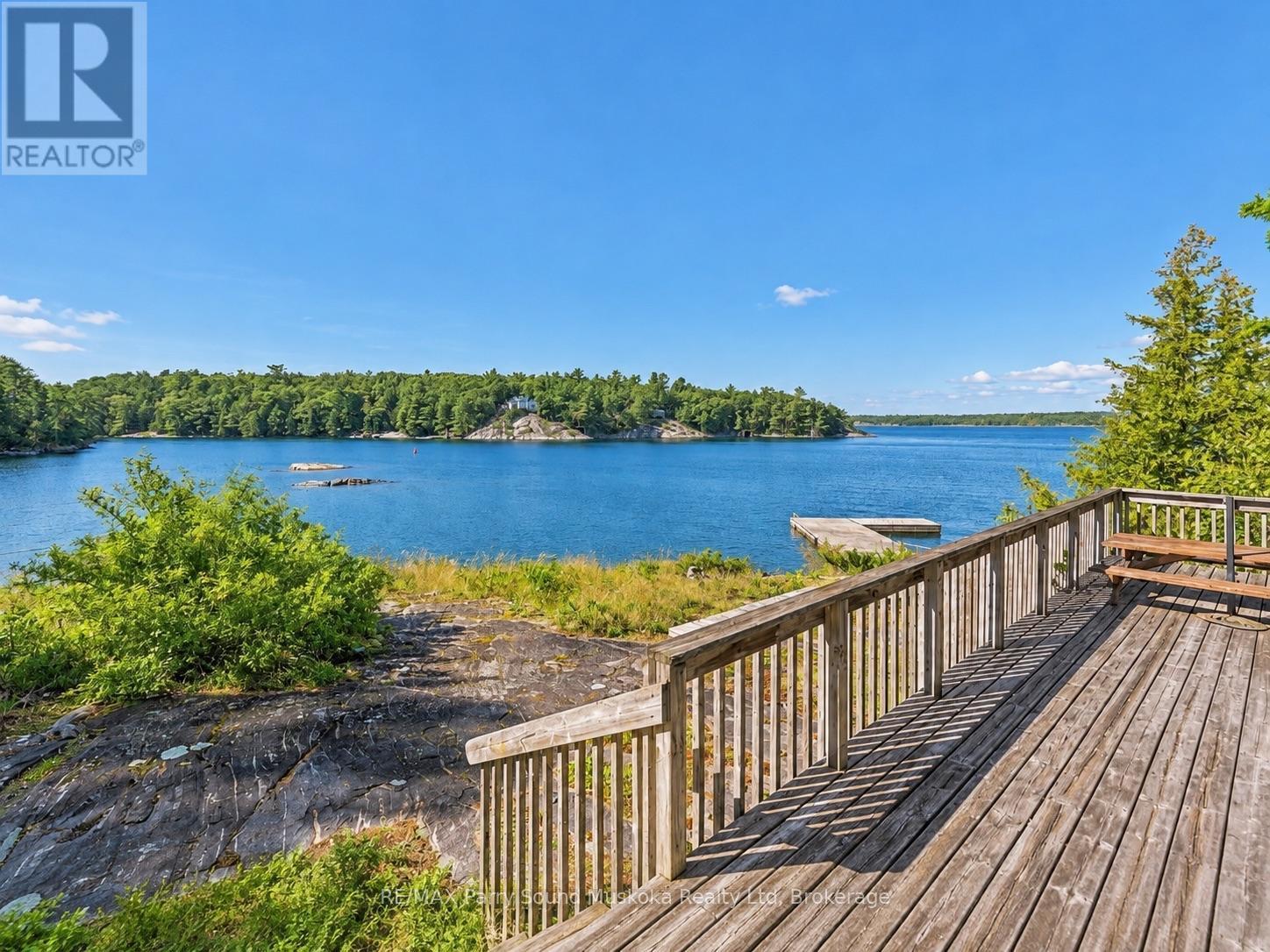 160 Paradise Lane, Carling, ON
