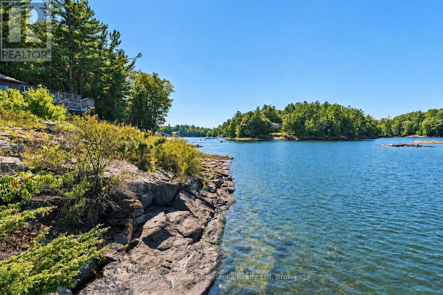 160 Paradise Lane, Carling, ON