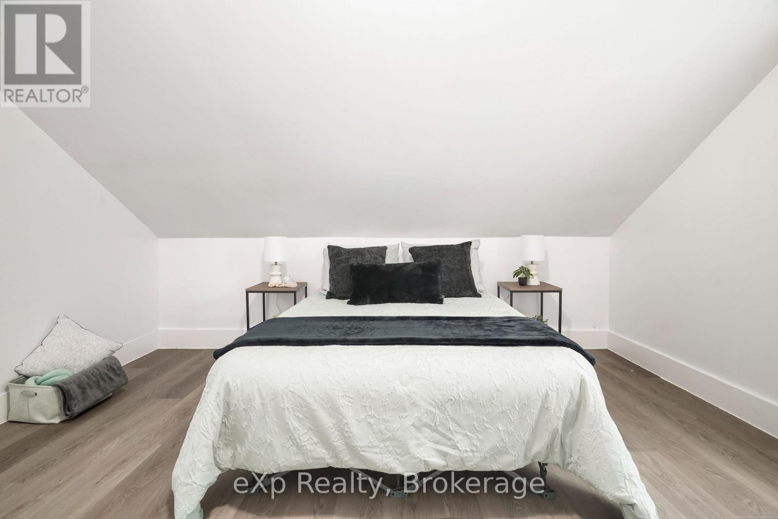 67 Railway Street, Huron East (Seaforth), ON