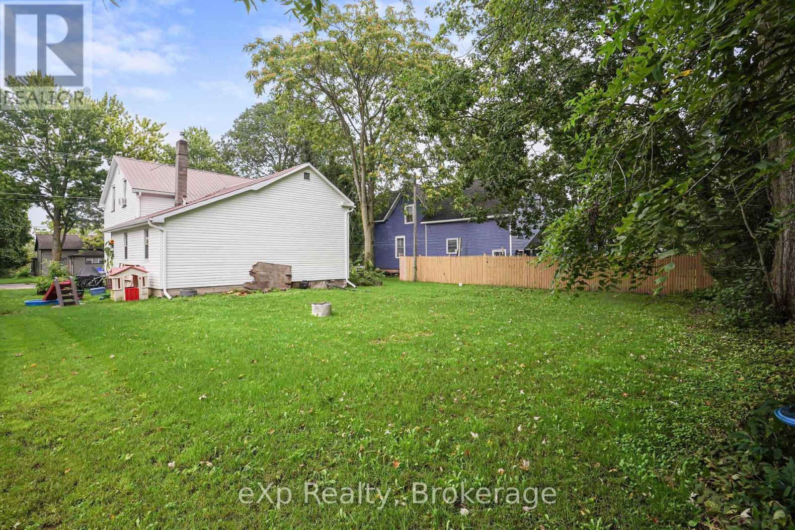 67 Railway Street, Huron East (Seaforth), ON
