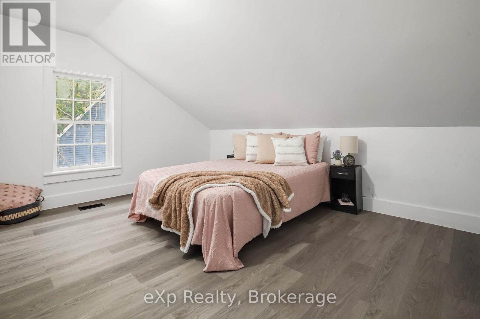 67 Railway Street, Huron East (Seaforth), ON