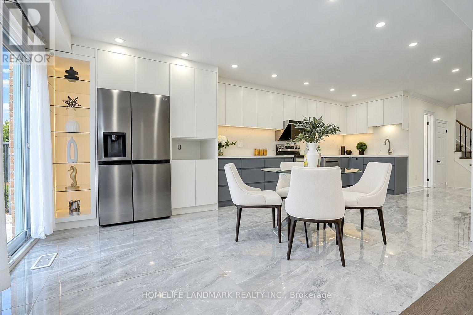 51 New Forest Square, Toronto, ON