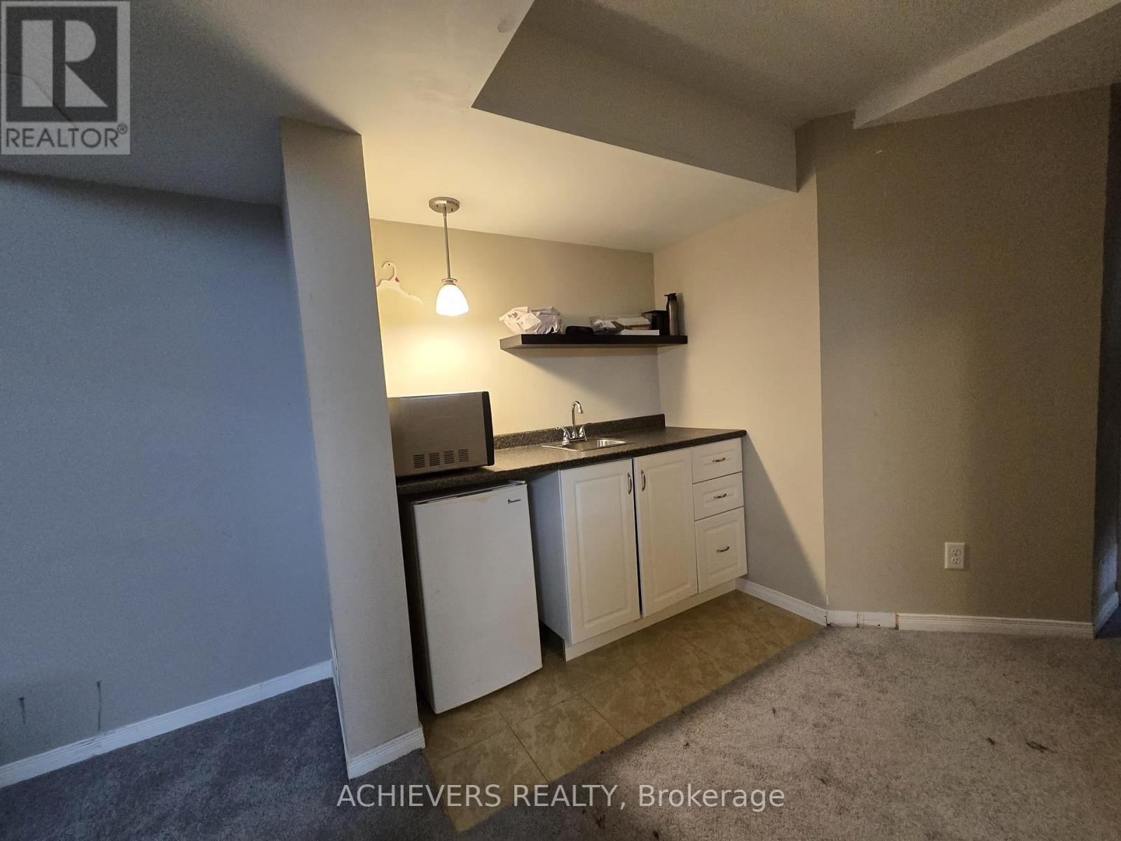 240 Scottsdale Drive, Clarington, ON