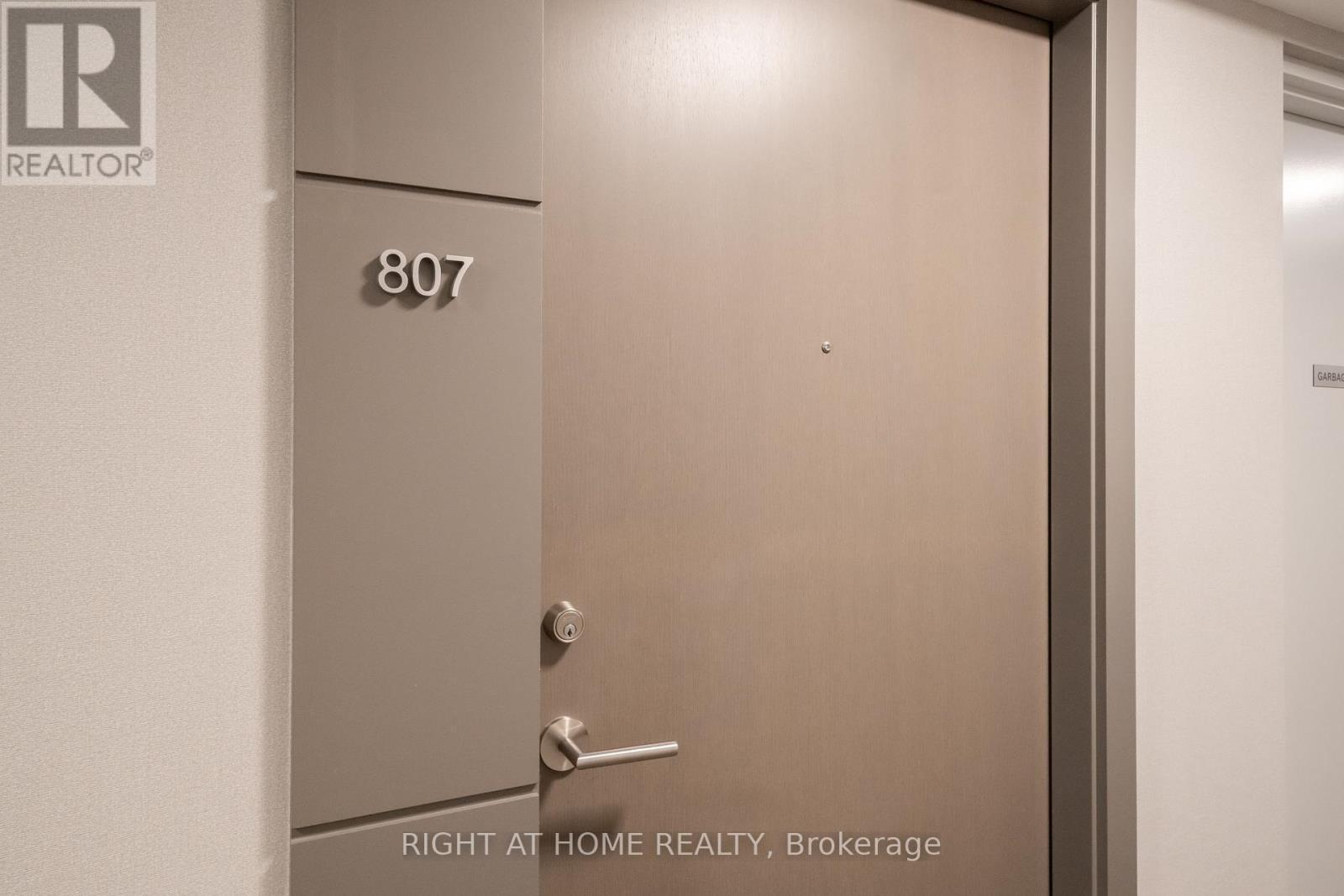 807 - 10 Wilby Crescent, Toronto, ON