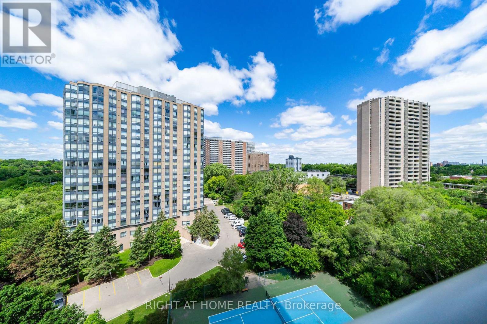 807 - 10 Wilby Crescent, Toronto, ON