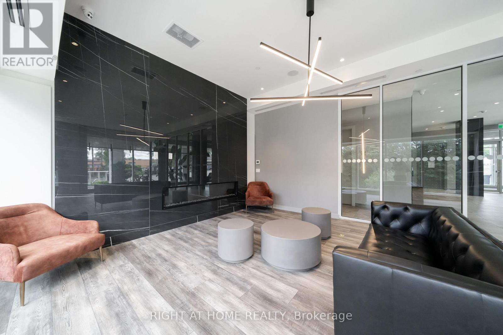 807 - 10 Wilby Crescent, Toronto, ON