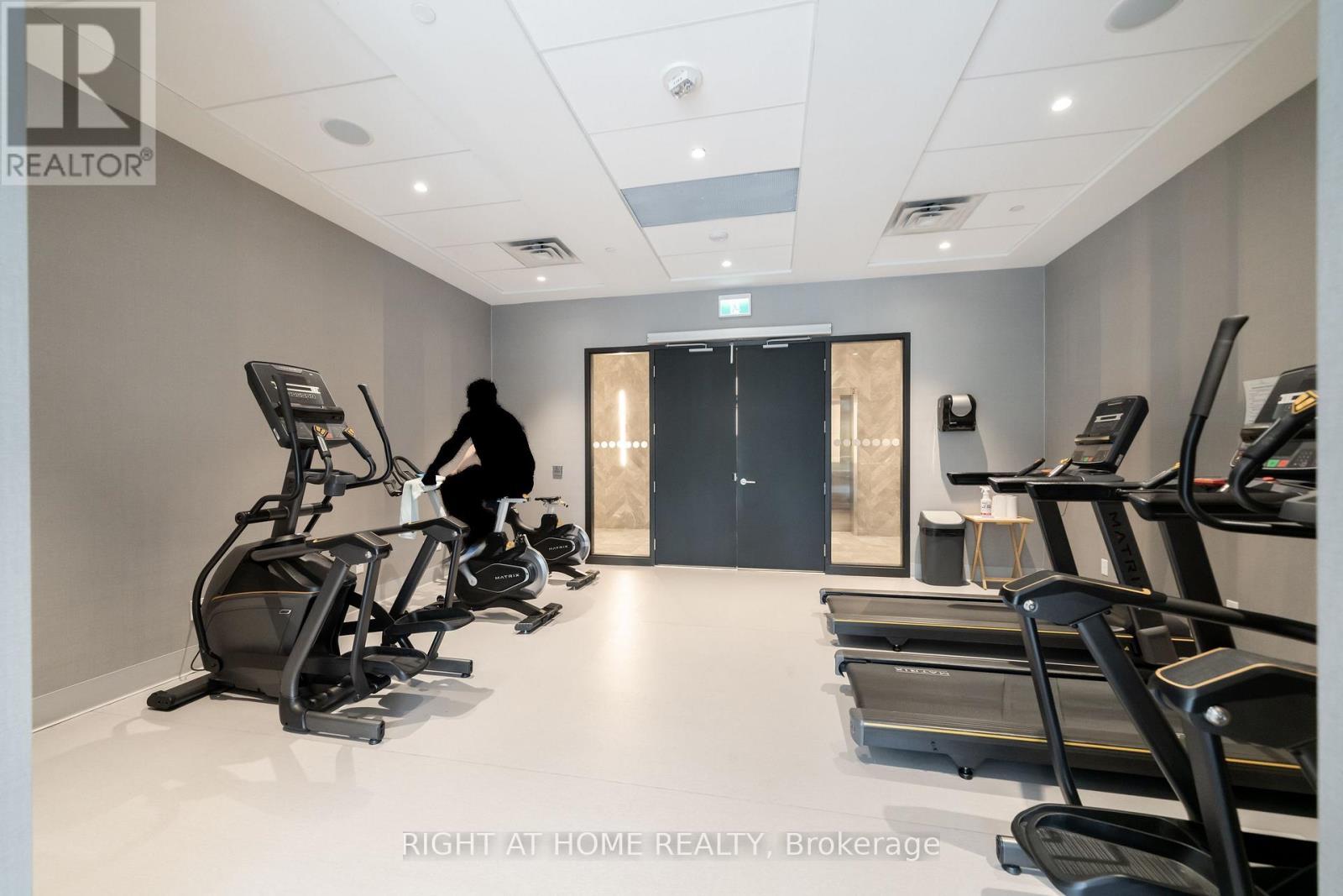 807 - 10 Wilby Crescent, Toronto, ON