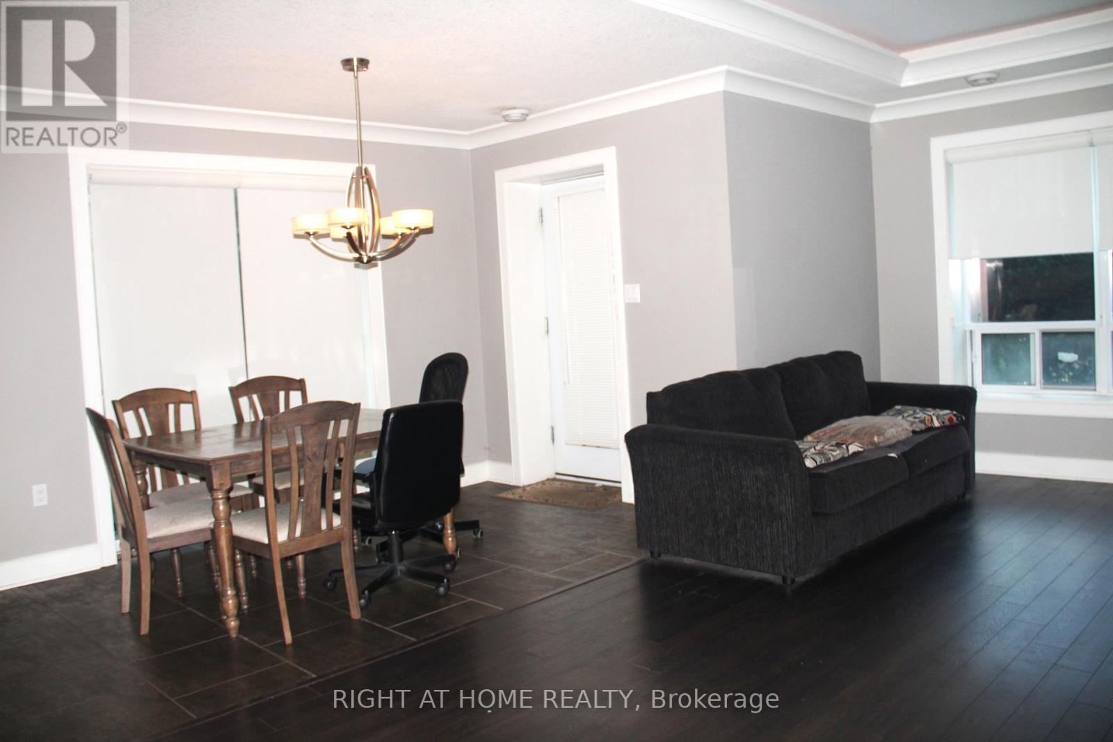 Dining room - 202 - 340 Sugarcreek Trail, London North, ON
