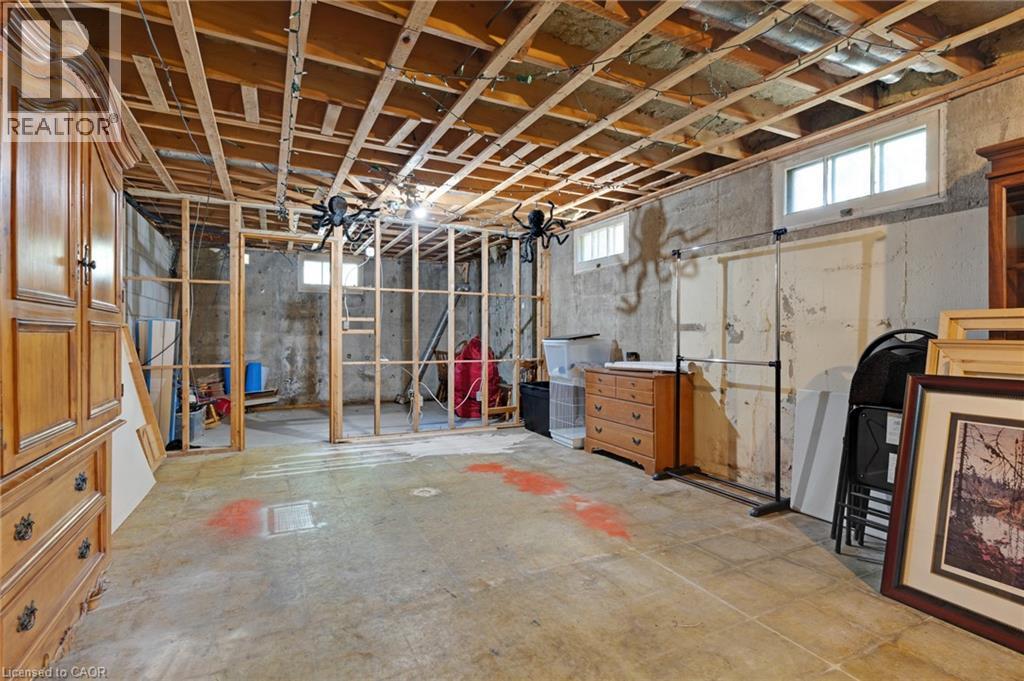 Additional content - 7 Shadywood Lane, Cambridge, ON