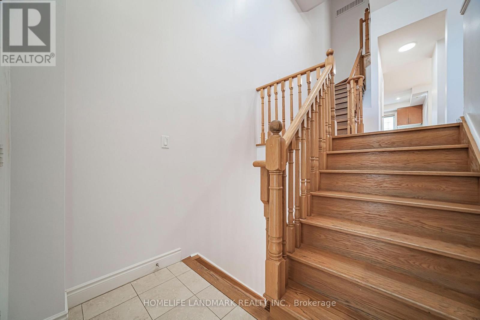 4 Legends Way, Markham, ON