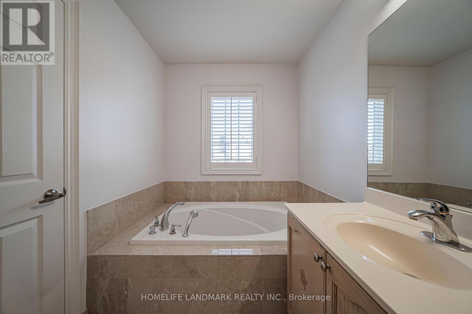 4 Legends Way, Markham, ON