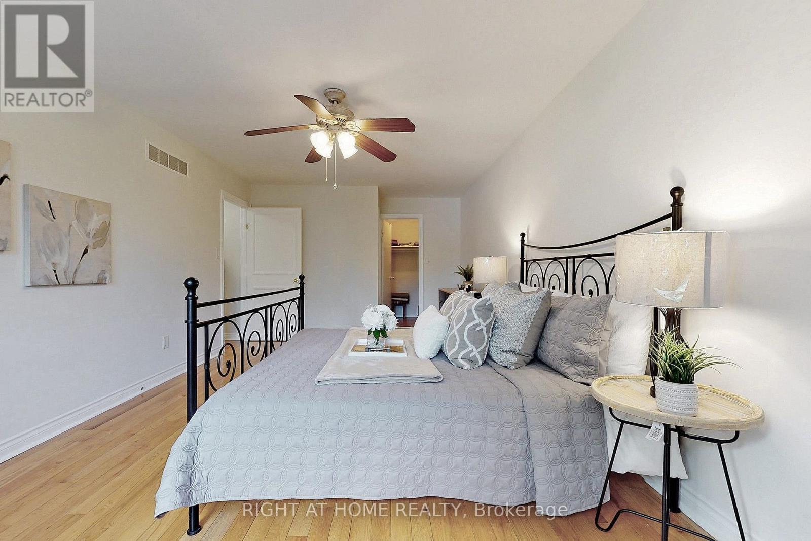 350 Sunset Beach Road, Richmond Hill, ON