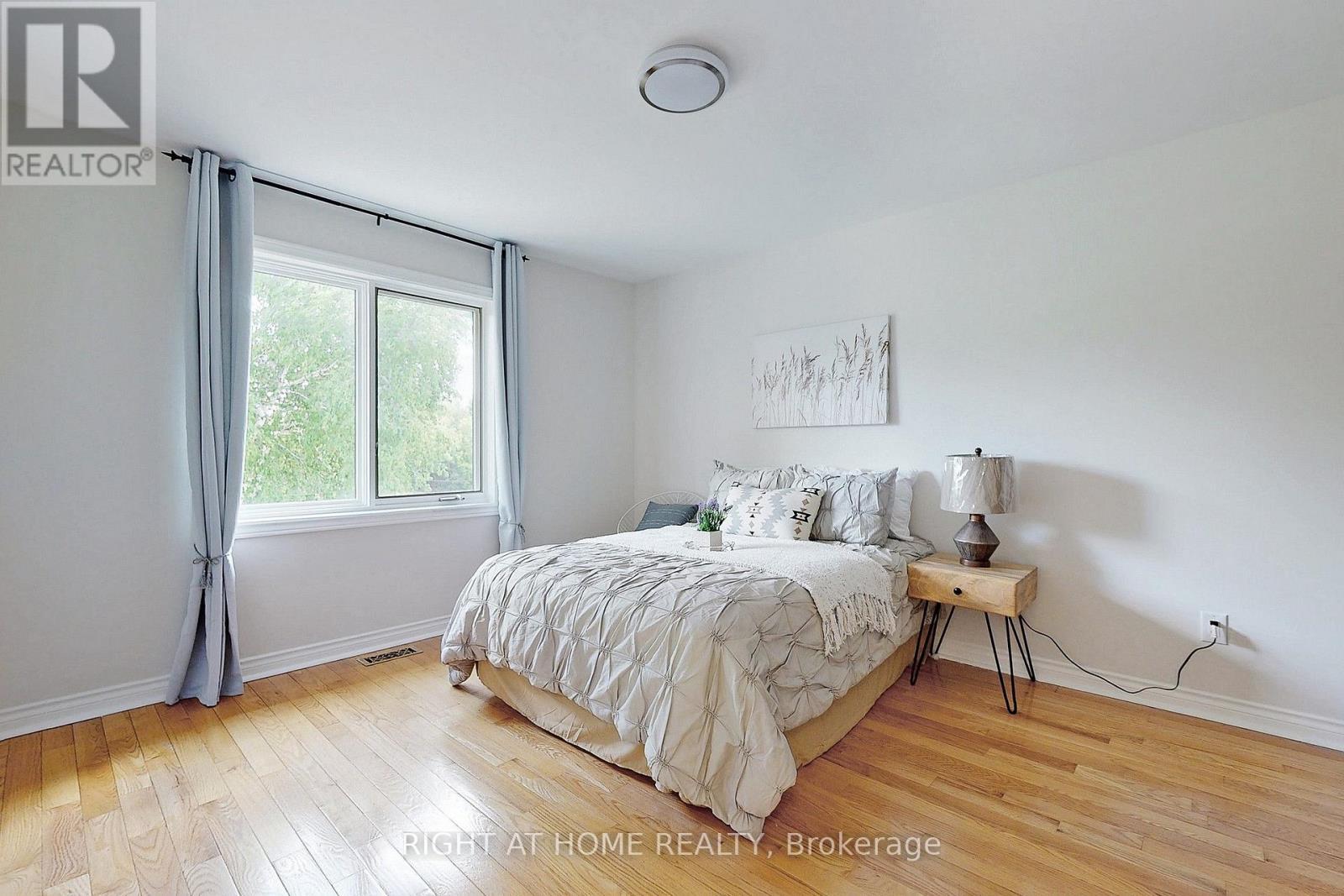 350 Sunset Beach Road, Richmond Hill, ON