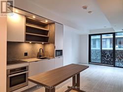 4408 - 55 CHARLES STREET E Toronto, ON M4Y 0J1
