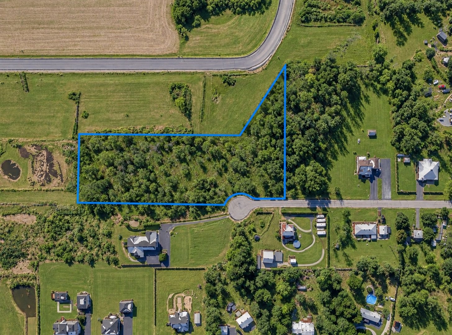 Terre/Terrain - Rue Marie-Anne, Lavaltrie, QC