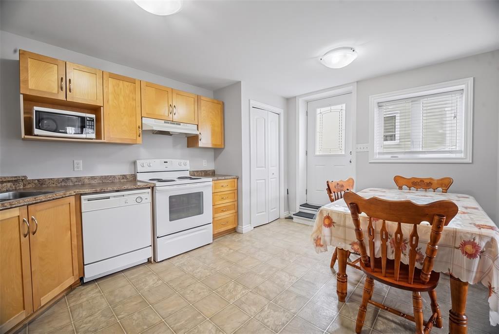28 Westport Drive, Paradise, NL