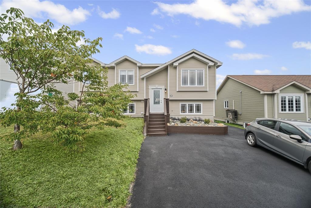 28 Westport Drive, Paradise, NL