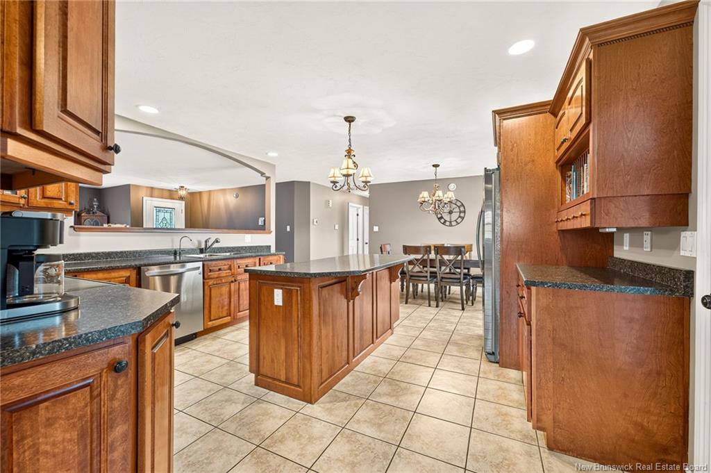 6 Chad Cres, Salisbury, NB