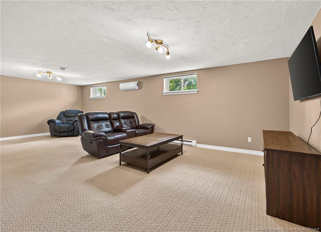 6 Chad Cres, Salisbury, NB