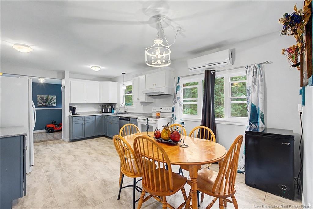 15 Brentwood Dr, Newbridge, NB