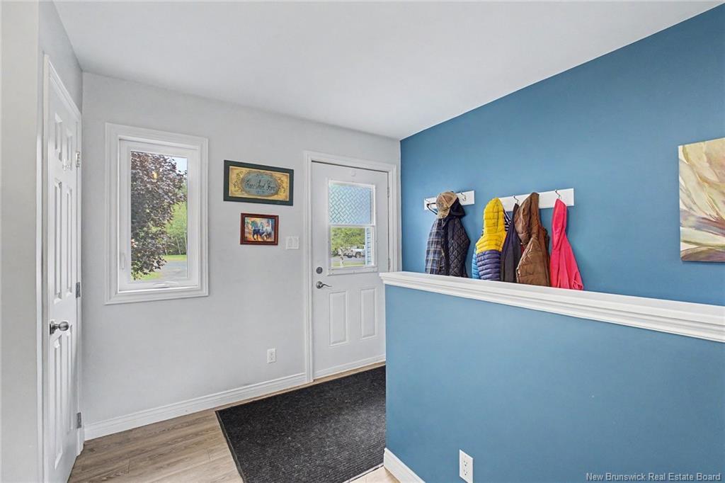 15 Brentwood Dr, Newbridge, NB