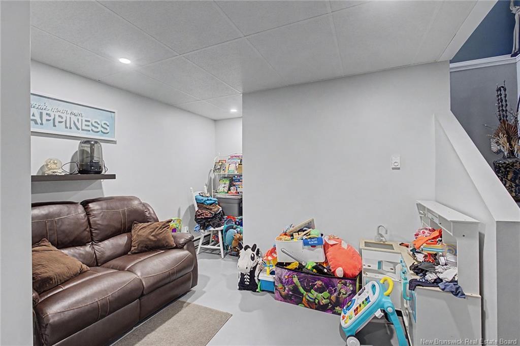 15 Brentwood Dr, Newbridge, NB