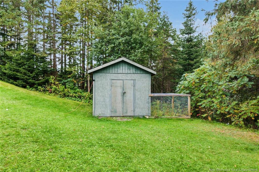 15 Brentwood Dr, Newbridge, NB