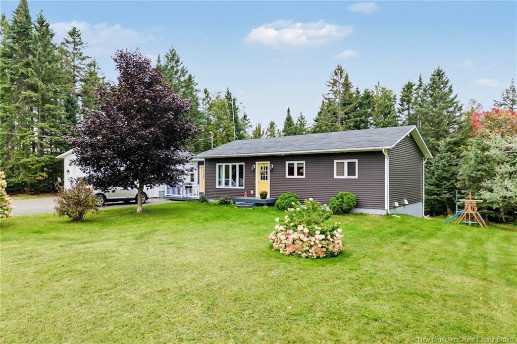 15 Brentwood Dr, Newbridge, NB