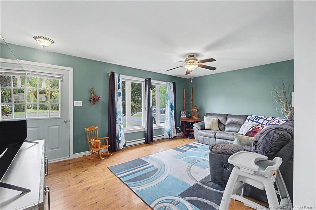 15 Brentwood Dr, Newbridge, NB