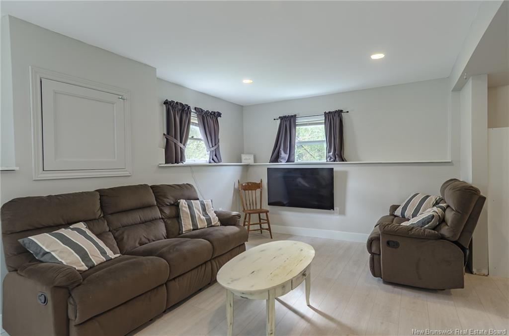 9 Woodward Cres, Quispamsis, NB