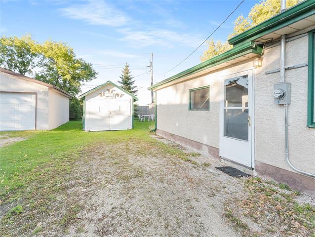 548 Superior Ave, Selkirk, MB