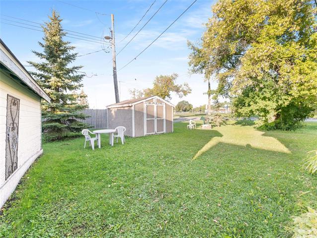 548 Superior Ave, Selkirk, MB