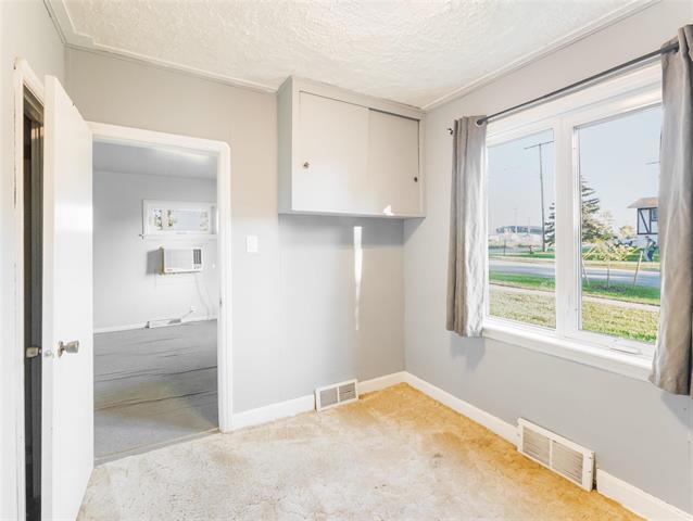 548 Superior Ave, Selkirk, MB