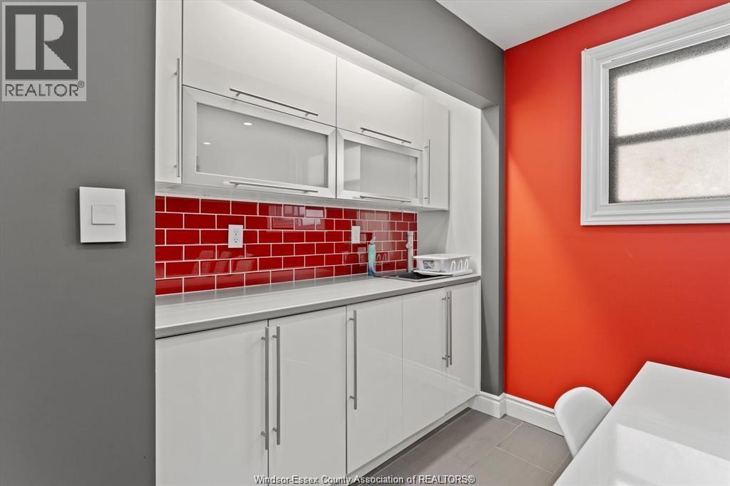 1145 Erie Street East, Windsor, ON
