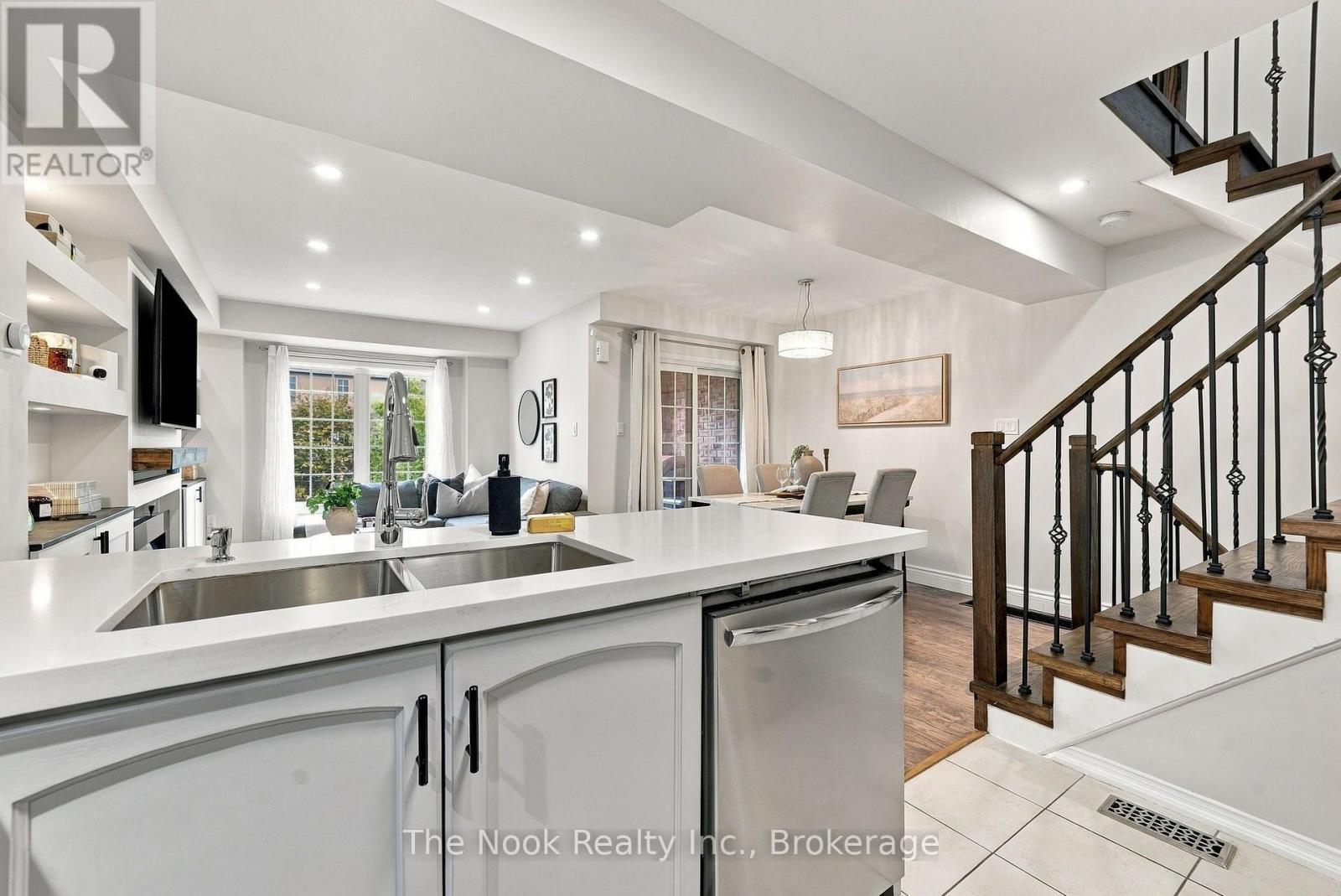 20 Pendrill Way, Ajax (Central East), ON