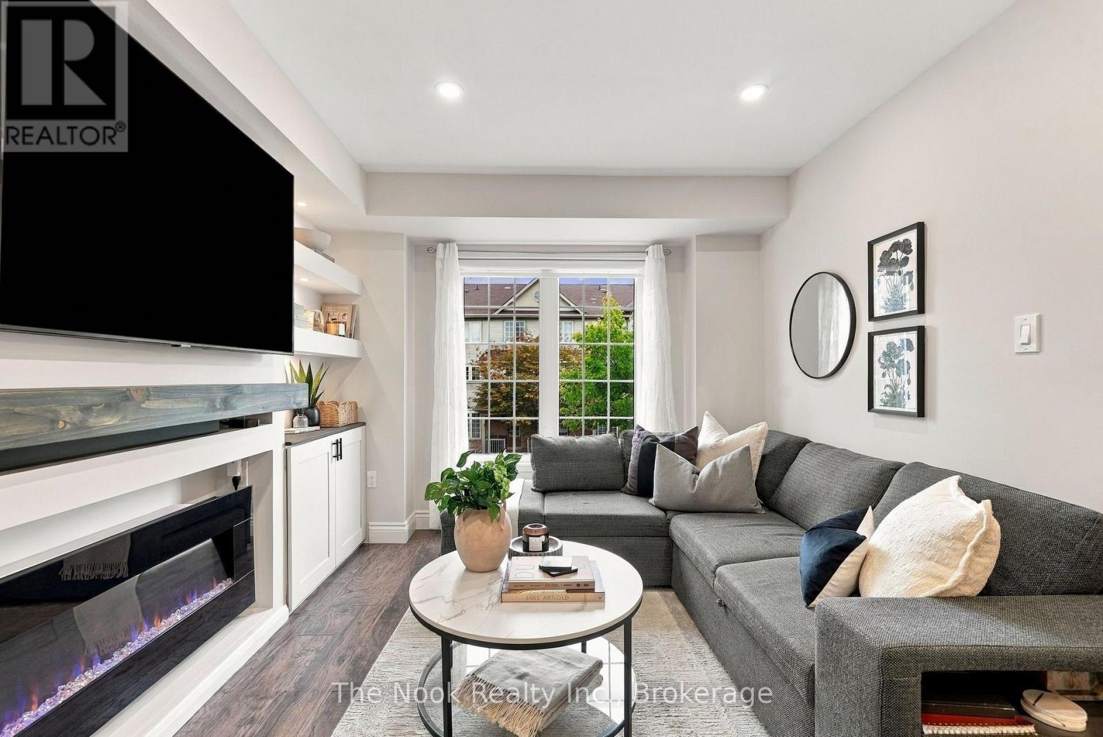 20 Pendrill Way, Ajax (Central East), ON
