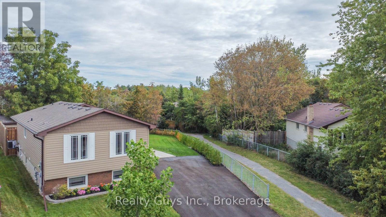 2106 Springwood Road, Peterborough (Monaghan Ward 2), ON