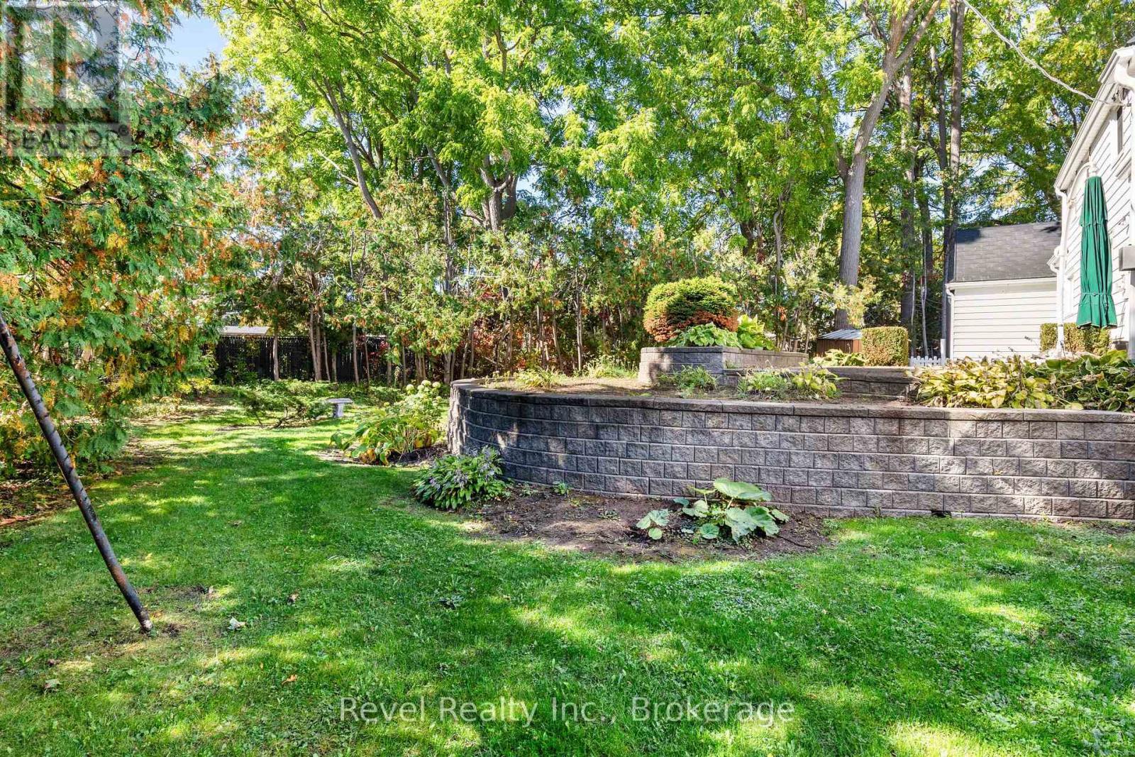 13 Sylvan Crescent, Kawartha Lakes (Lindsay), ON