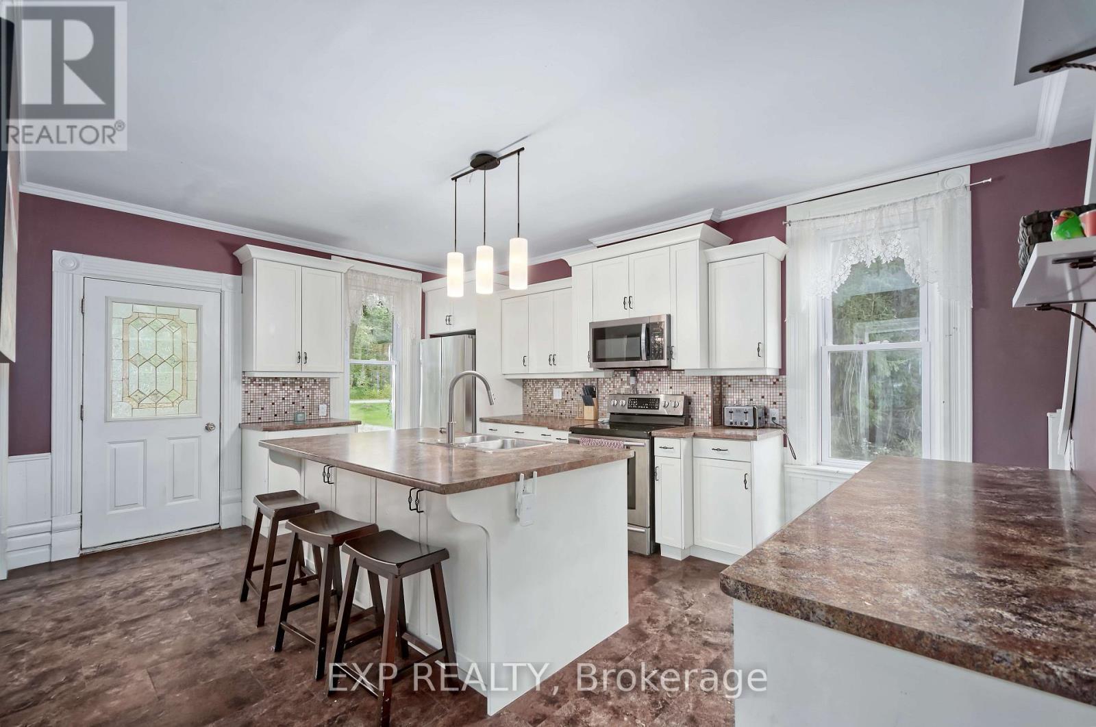 70257 Blackbush Line, South Huron (Stephen), ON
