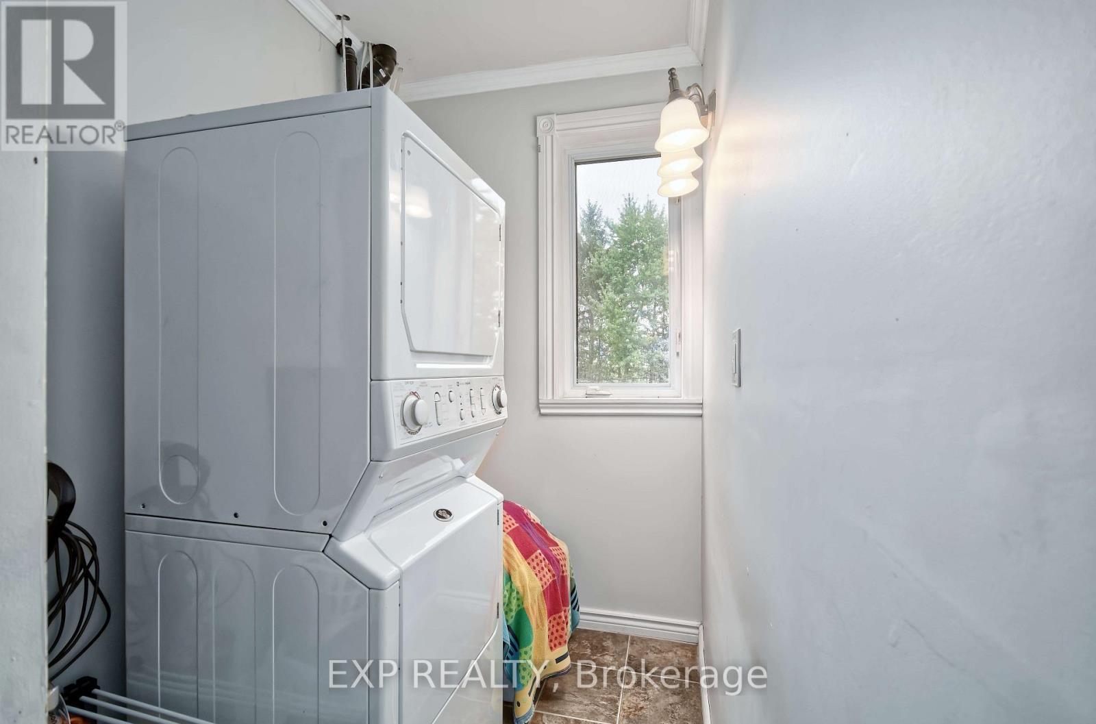 70257 Blackbush Line, South Huron (Stephen), ON