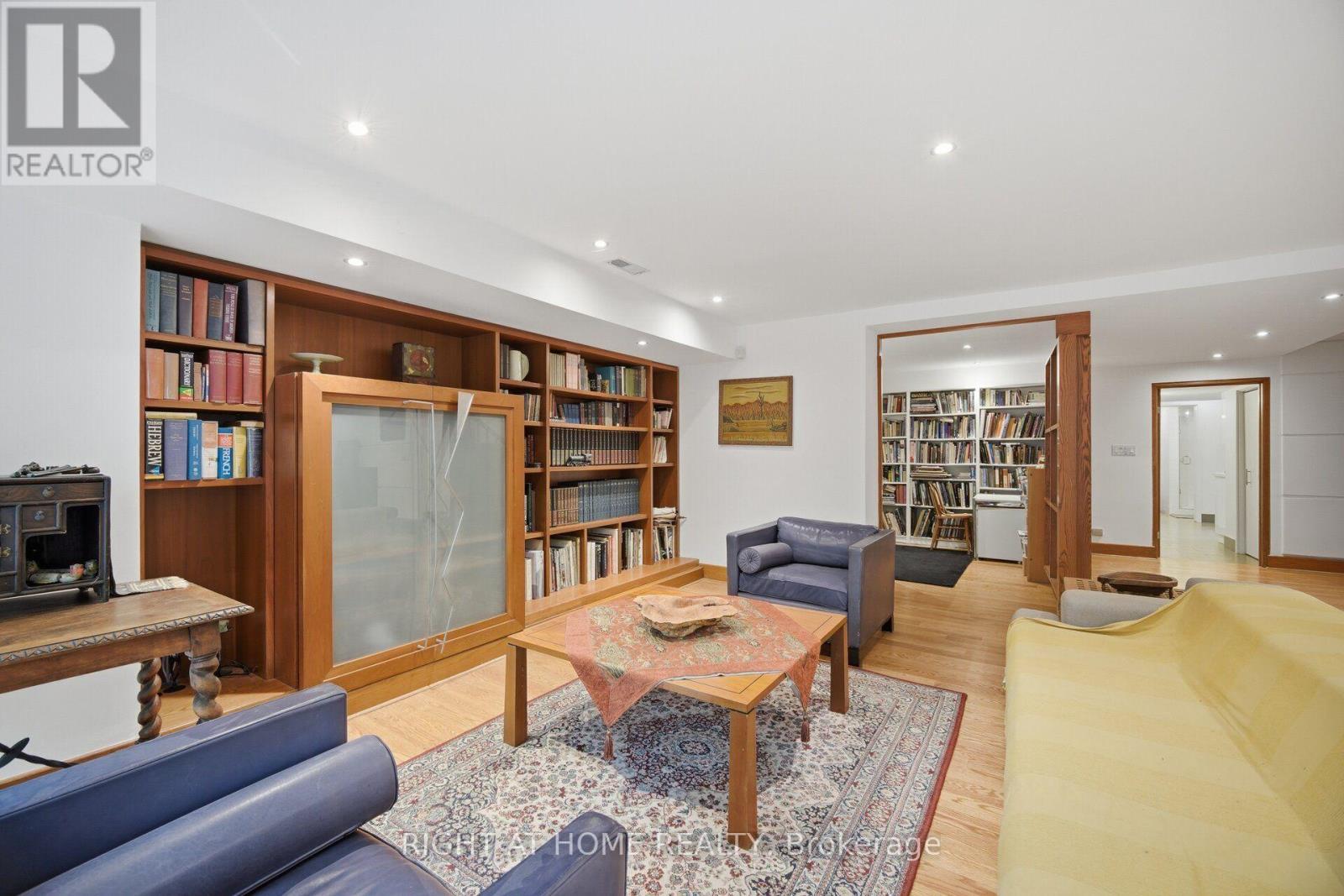 9 Saguenay Avenue E, Toronto, ON