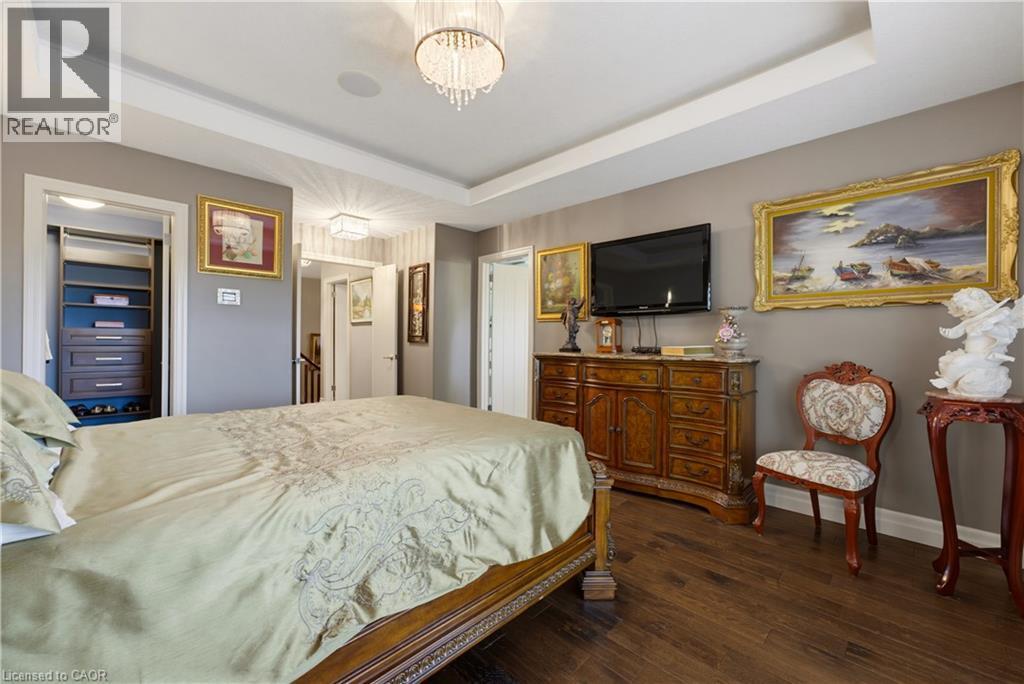 123 Oak Park Drive, Waterloo, ON