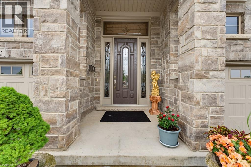 123 Oak Park Drive, Waterloo, ON