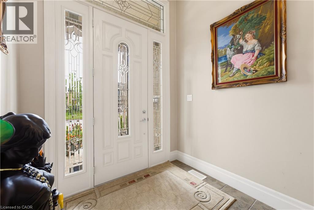 123 Oak Park Drive, Waterloo, ON