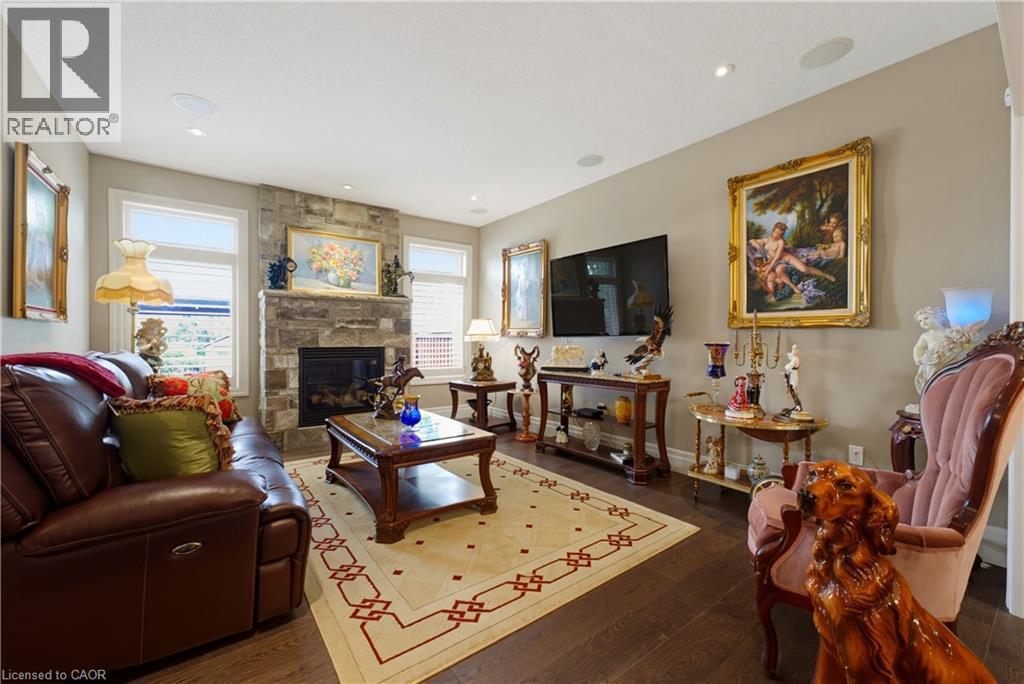 123 Oak Park Drive, Waterloo, ON