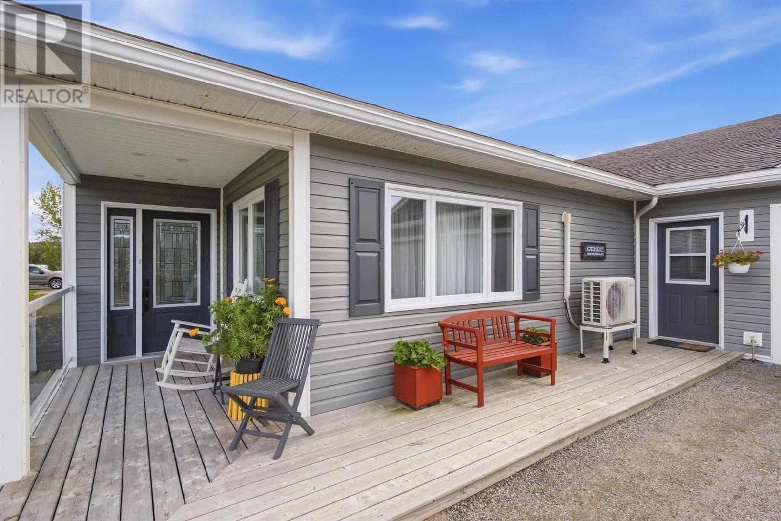 3 Brookside Road, Glovertown, NL