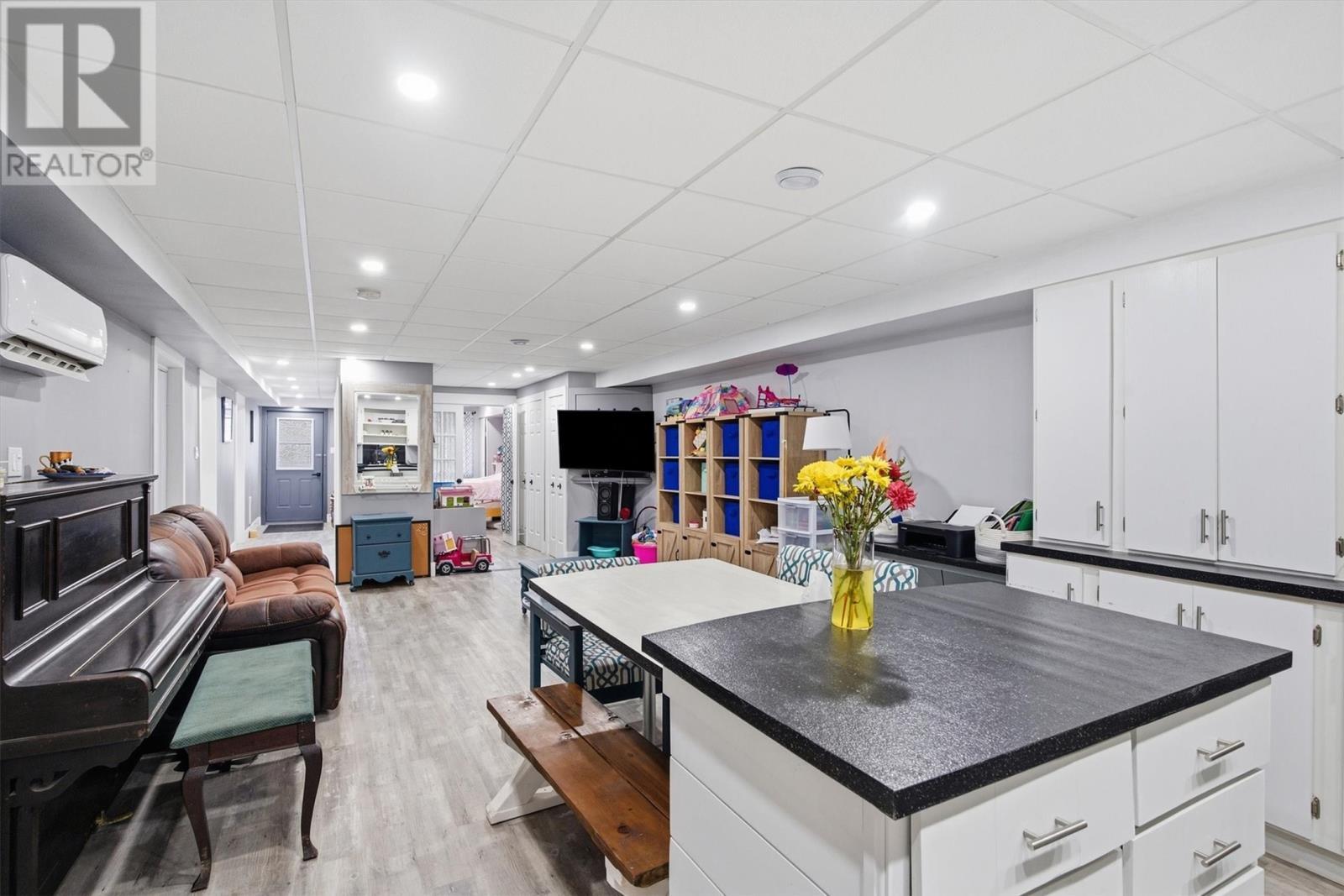 Apartment Kitchen - 3 Brookside Road, Glovertown, NL