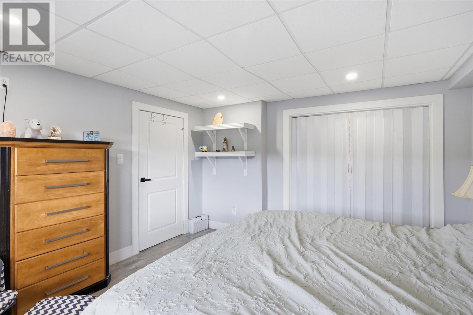 Apartment Bedroom # 2 - 3 Brookside Road, Glovertown, NL