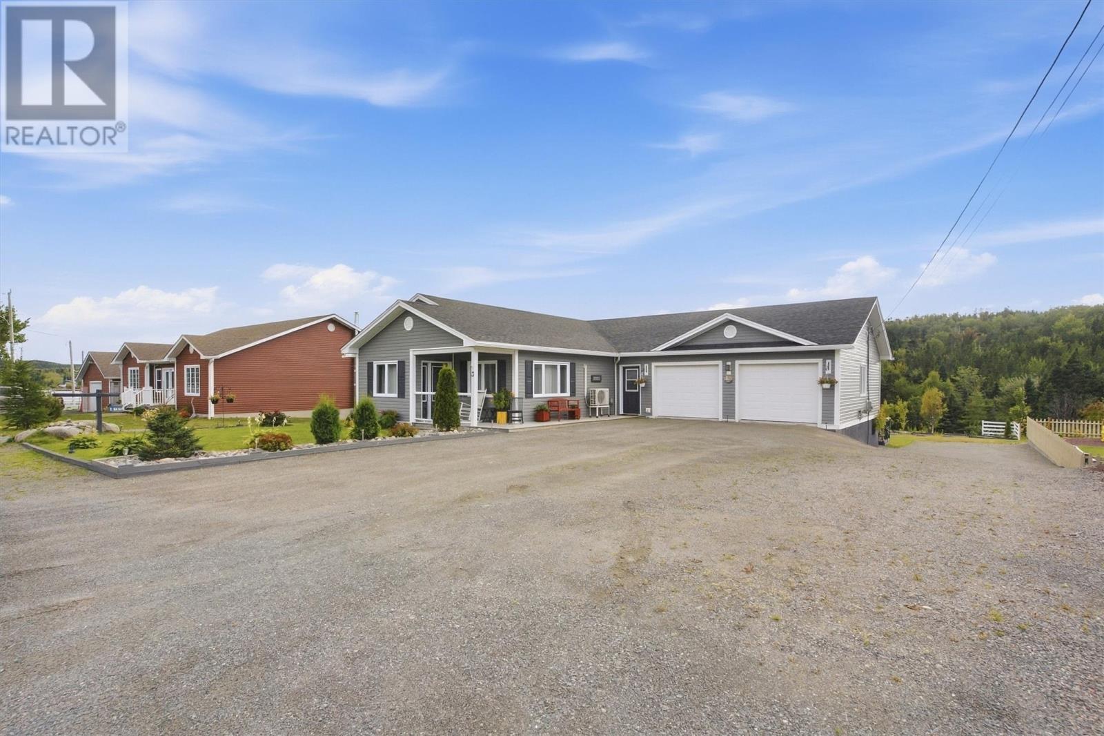 3 Brookside Road, Glovertown, NL