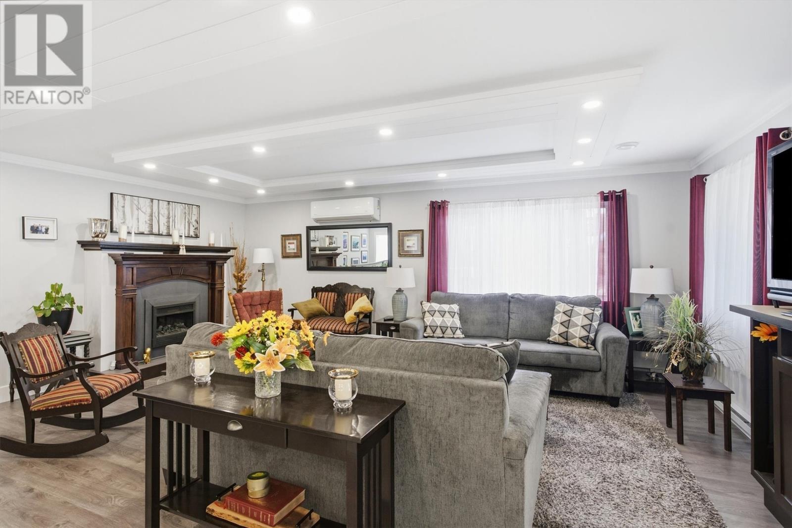 3 Brookside Road, Glovertown, NL